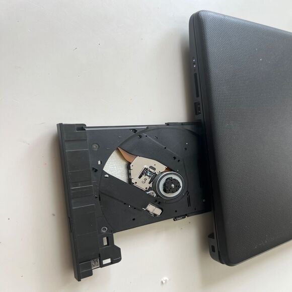 HP Black Computer 17" Screen LAPTOP Model # 17-bs011dx w/ Disc Drive - Picture 5 of 7